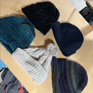 5 cozy winter toques bundle